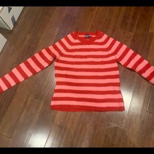 Gap 100% lambswool sweater size small